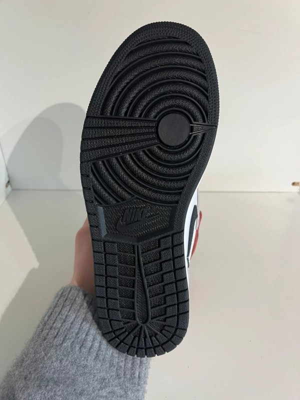Nike air jordan 1 high light smoke grey 2