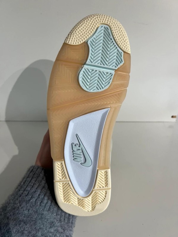 Nike air jordan 4 X Off-White Sail 2