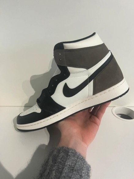Nike air jordan 1 high dark mocha