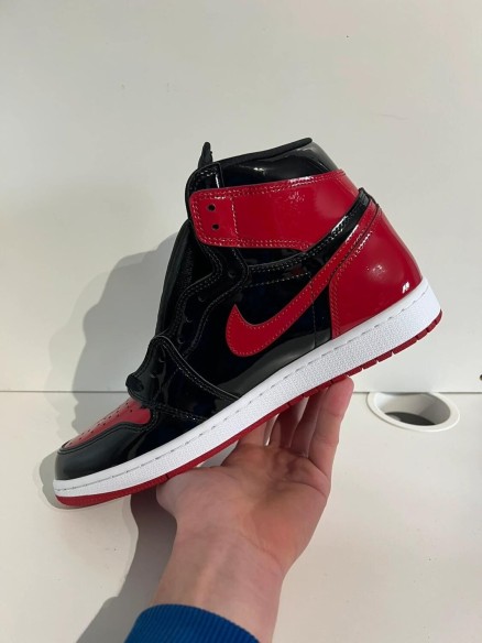 Nike air jordan 1 high patent bred