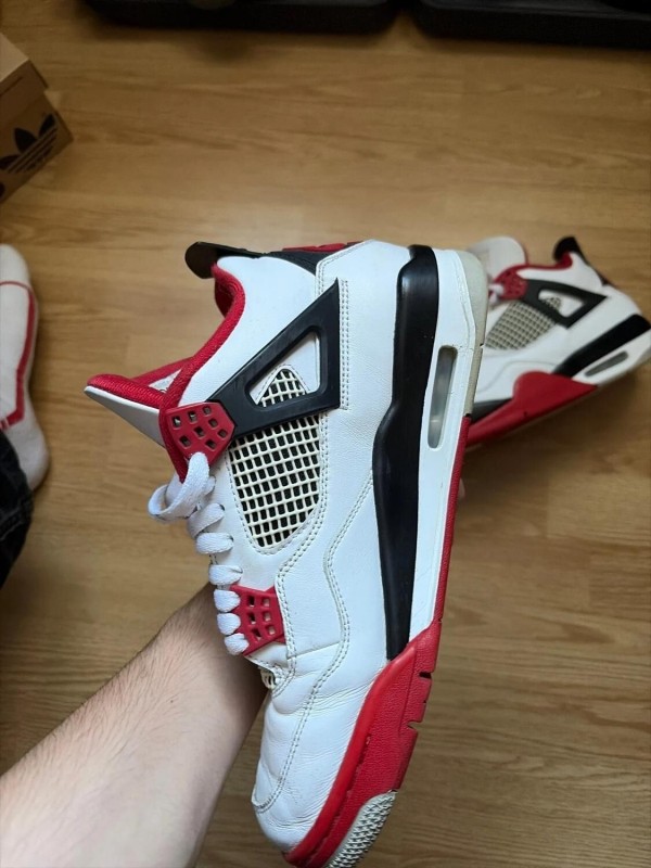Nike air jordan 4 fire red 2