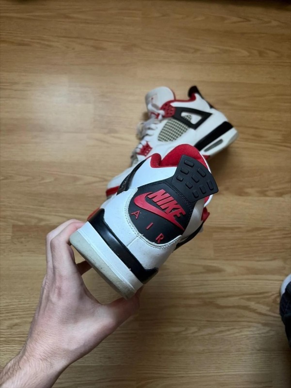 Nike air jordan 4 fire red 2