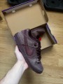 Nike sb city of love burgundy