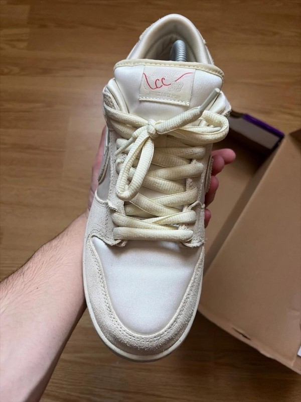 Nike sb city of love beige 2