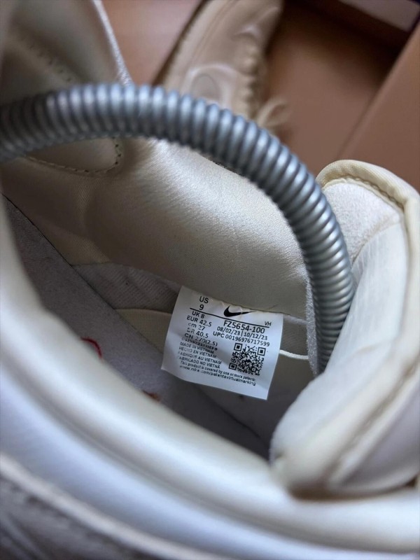 Nike sb city of love beige 2