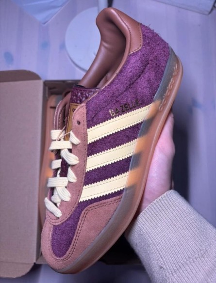 adidas gazelle indoor marron almost yellow taille 36 2/3