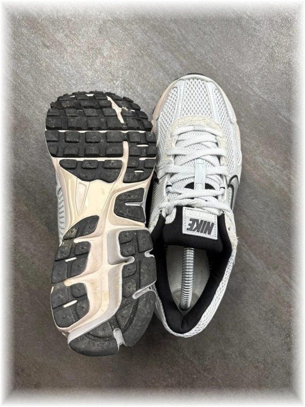 Nike vomero 5 - taille 40 2