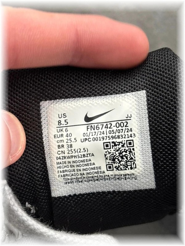 Nike vomero 5 - taille 40 2