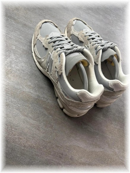 New balance 2002r protection pack grey / taille 44,5