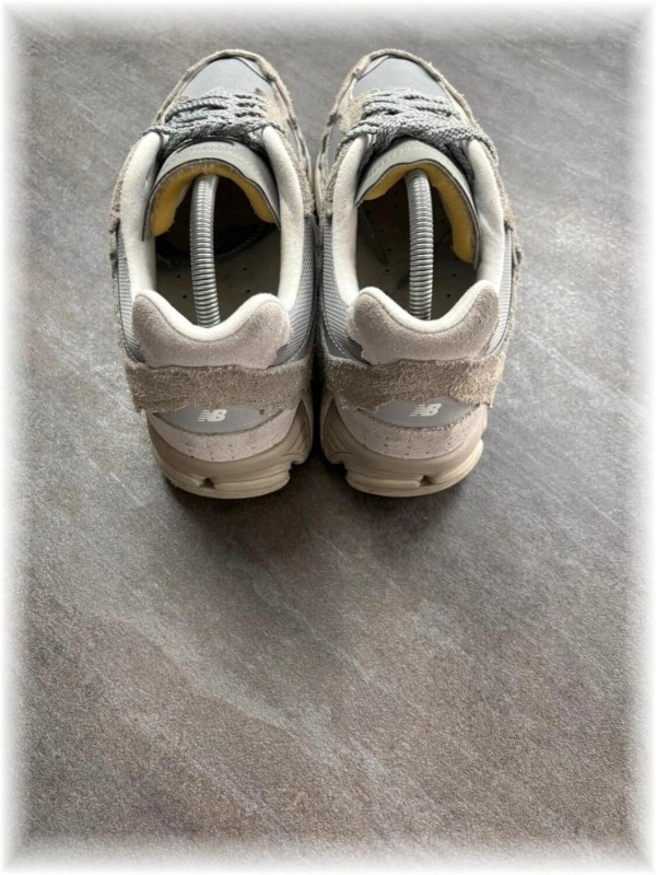 New balance 2002r protection pack grey / taille 44,5 2