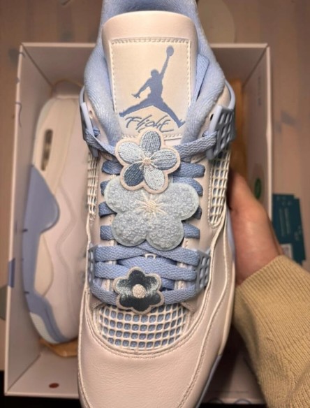 Jordan 4 Forget me not taille 44