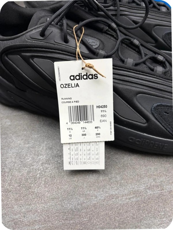 Adidas ozelia black - taille 46 2/3 2