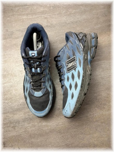 New balance 1906 Phantom fit marine ( taille 44,5 )