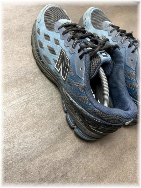 New balance 1906 Phantom fit marine ( taille 44,5 )