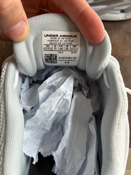 Under Armour UA Sola 'Metallic Silver' 46 - New