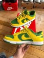 Dunk low reverse brazil taille 44 neuve
