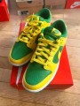 Dunk low reverse brazil taille 44 neuve