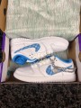 Nicole Hause x Nike SB Dunk Low Blanc Bleu Ciel - Taille 36 EU