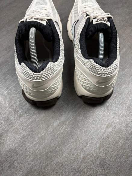 Nike air zoom vomero 5 'Phatom' - taille 44
