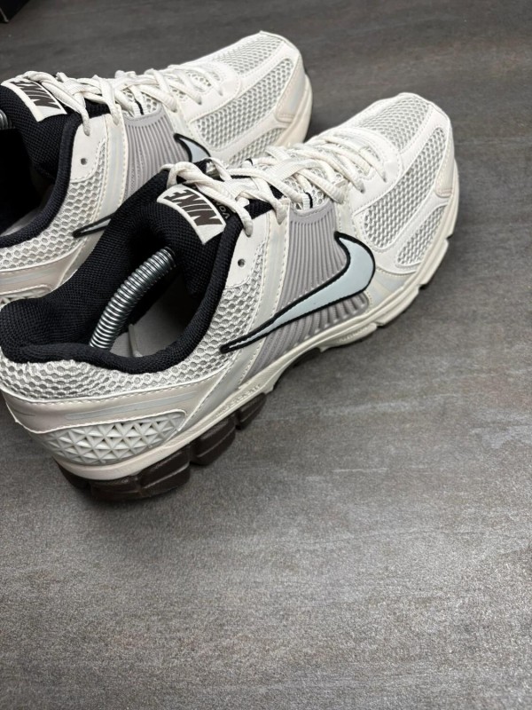 Nike air zoom vomero 5 'Phatom' - taille 44 2