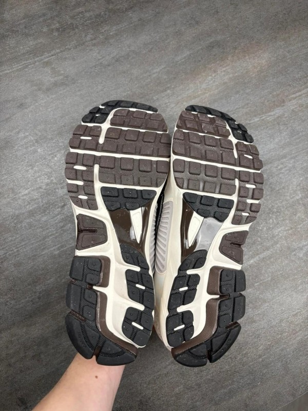 Nike air zoom vomero 5 'Phatom' - taille 44 2
