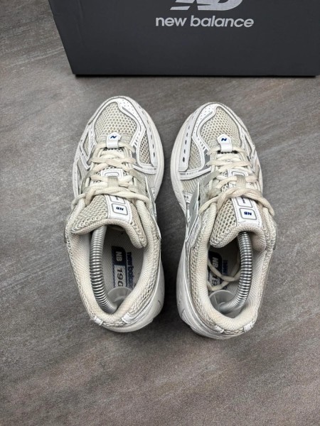 New balance 1906r grey - taille 38