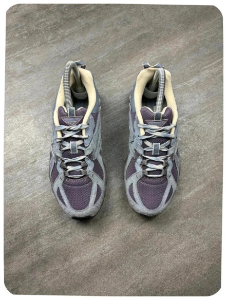 New balance 610 purple ( taille 37 )