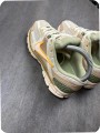 Nike Vomero 5 pale ivory oil green - taille 36