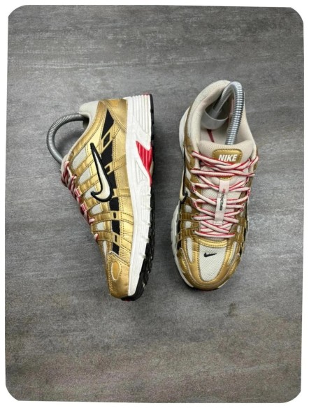 Nike p-6000 doré ( taille 36 )