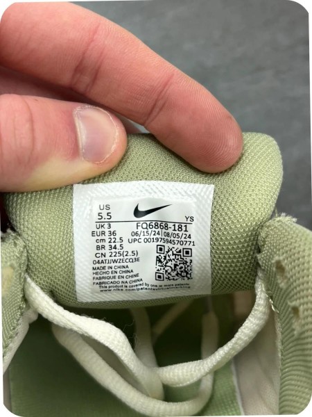 Nike Vomero 5 pale ivory oil green - taille 36