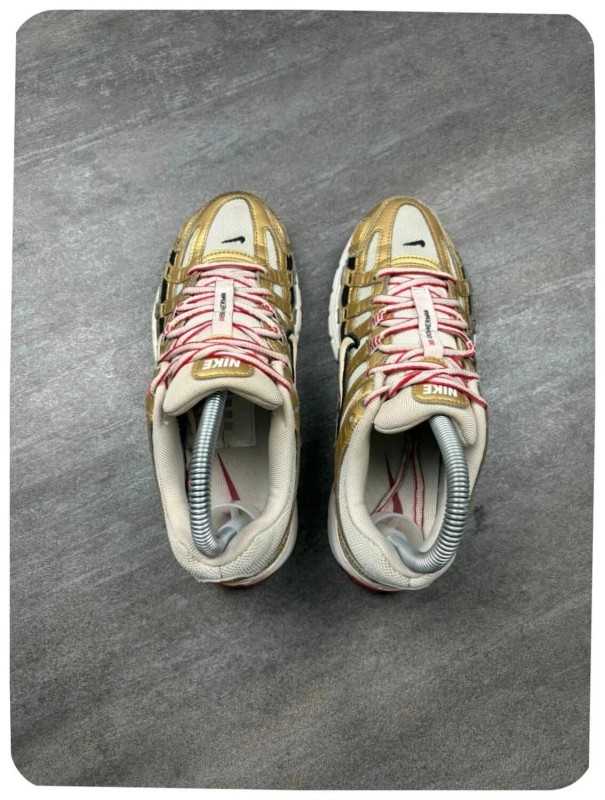 Nike p-6000 doré ( taille 36 ) 2