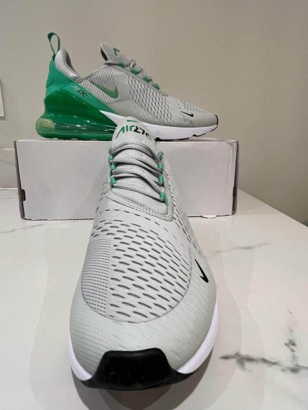 📢 À vendre : Nike Air Max 270 ‘Black / Light Silver / Green Shock’ (AH8050-027)