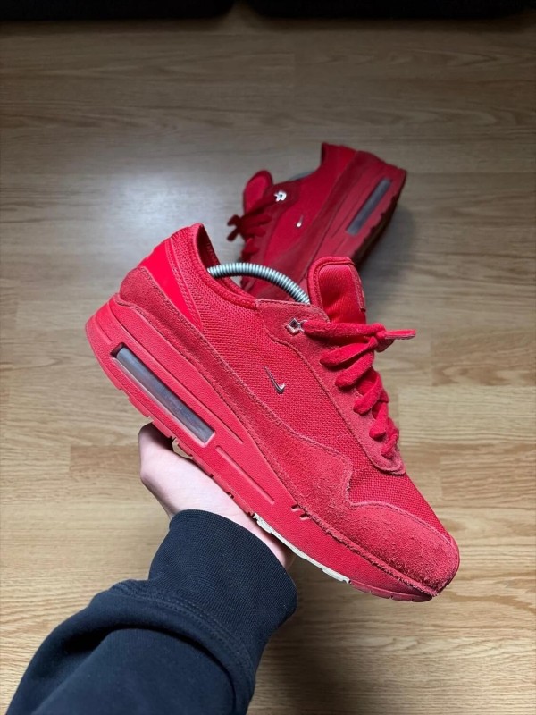 Air Max 1 '86 Jacquemus mystic red