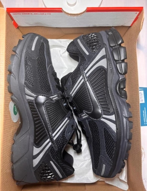 Nike Vomero 5 black anthracite taille 44 2