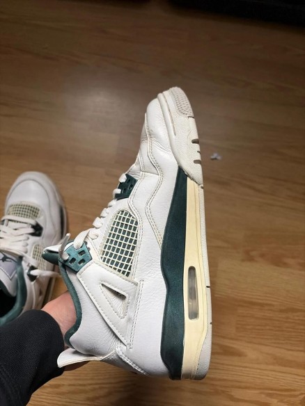 Jordan 4 oxydized green