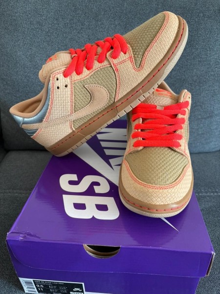 Dunk sb "thai" som tum 43