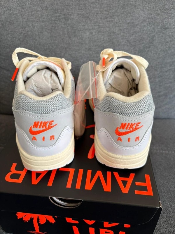 Nike air max 1 x Patta hyper crimson pure platinium 42,5 2