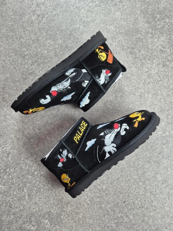 UGG palace skateboards ultra mini boots Looney Tunes taille 40,5