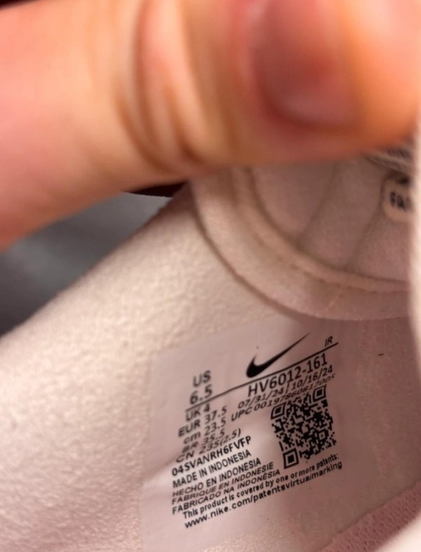 Nike Corteiz Valentines days 2025 taille 37,5 2