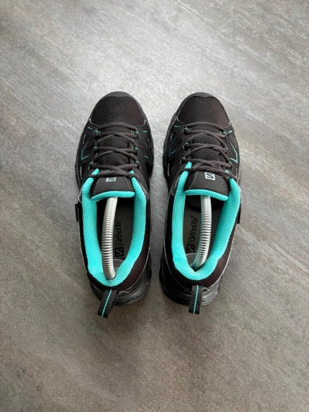 Chaussures de randonnée / marche Salomon tibai gore - tex / taille 38 2/3