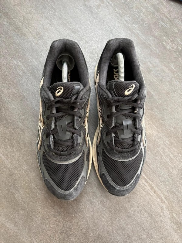 Asics gel nyc black / beige - taille 44 2