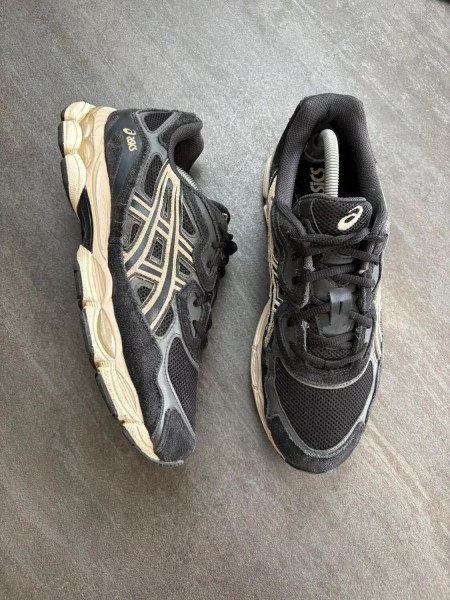 Asics gel nyc black / beige - taille 44