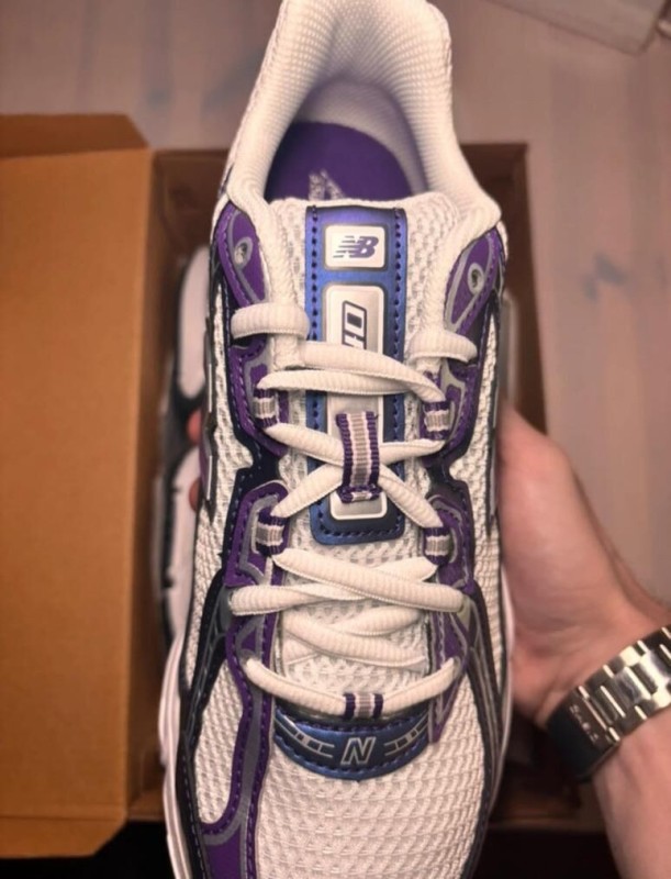 New balance 740 concord grape taille 40,5 2