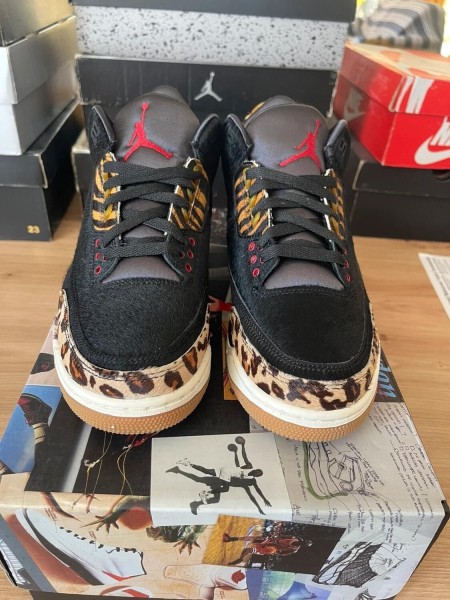 Jordan 3 retro se animal instinct taille 42 neuve