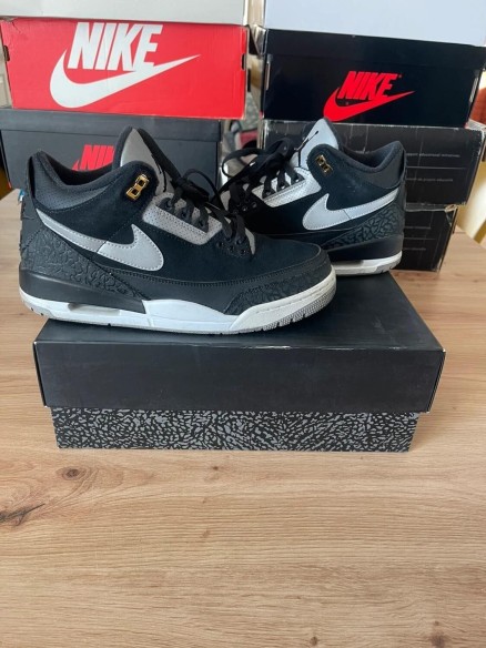 Jordan 3 retro tinker taille 42