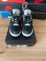Jordan 3 retro tinker taille 42