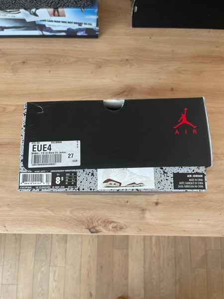 Jordan 6 VI Retro maroon (2015) taille 42 comme neuve