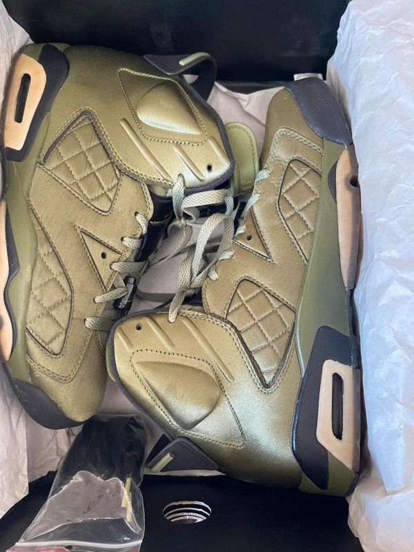 Jordan 6 VI Retro Pinnacle Promo Flight taille 42 comme neuve 2