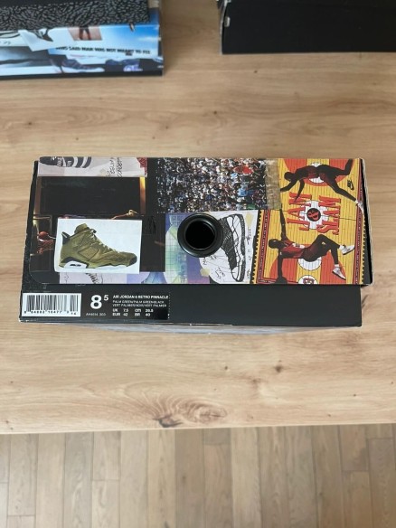 Jordan 6 VI Retro Pinnacle Promo Flight taille 42 comme neuve