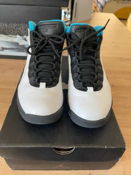Jordan 10 X Retro Powder Blue taille 42 comme neuve